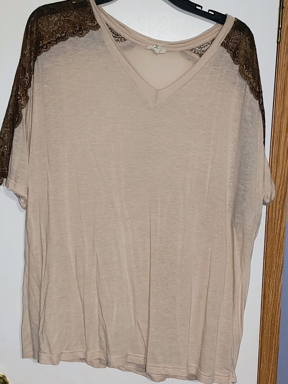 POL Beige V-Neck Tee with Brown Lace Shoulder Panels